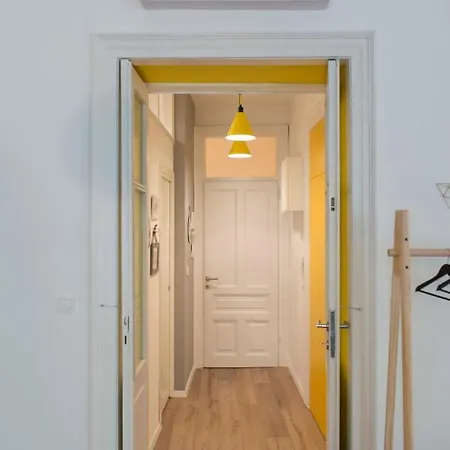 Destination City Apartment *